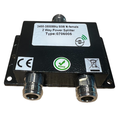  Distribuitor / Splitter profesional 1IN-2OUT, 800-380MHz. Pretul include cablul de conectare la amplificator
